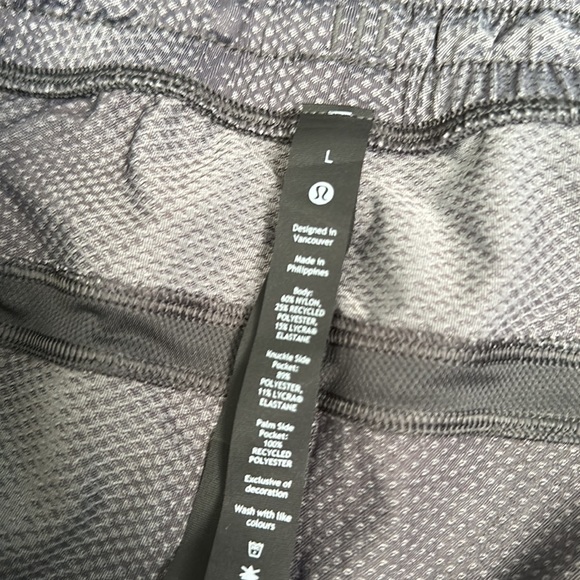 Lululemon Pace Breaker Linerless 7” Short - Picture 4 of 4